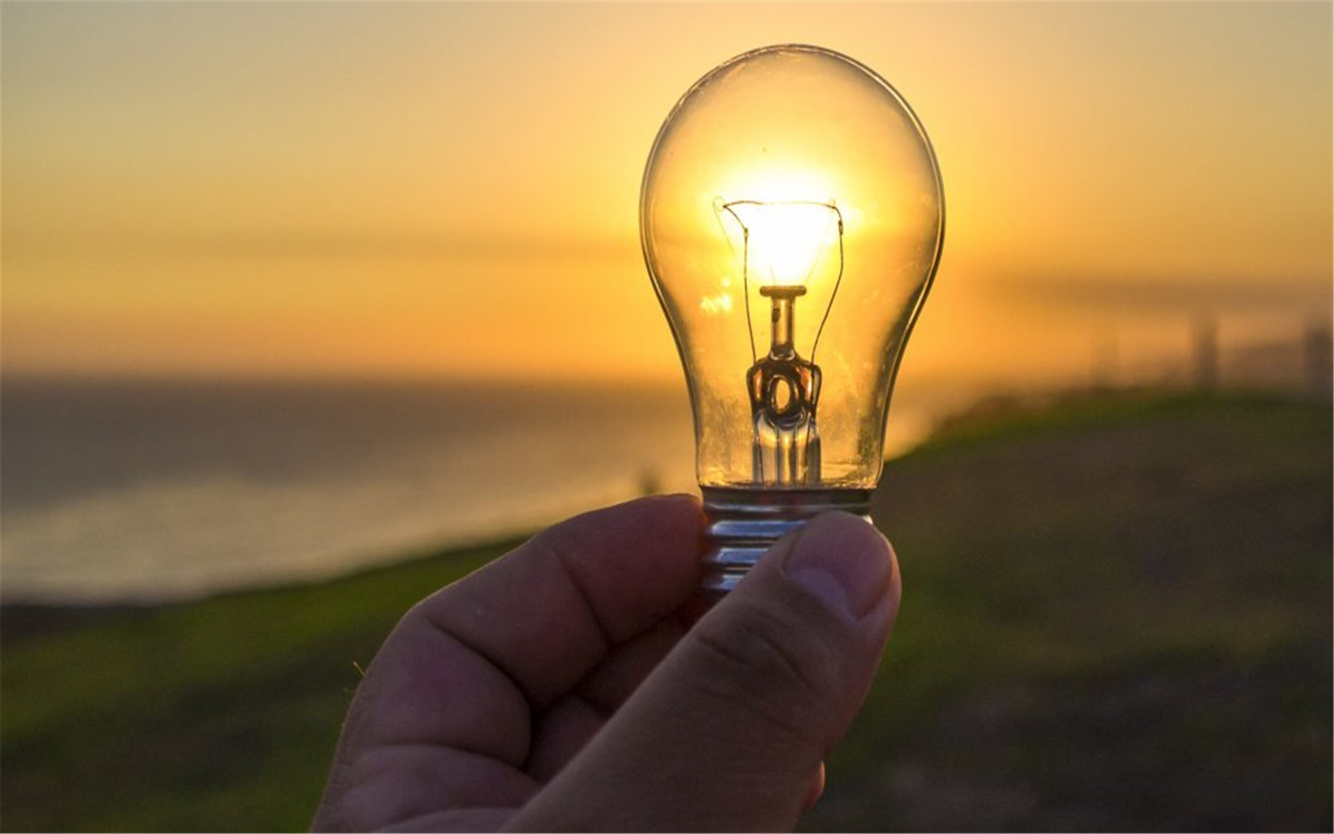 COMING CLEAN: The Global Cleantech Innovation Index 2012